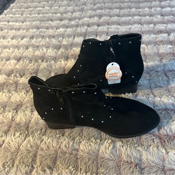 Wonder Nation Black Boots for Girls - Picture 6 of 6